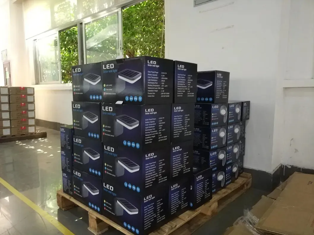 LED磁気リニアライト 20W 30W 4000K 6000K Dali調光 防水 スマートセンサー プラスチック ホテル 天井 カフェ 喫茶店 衣料品店 17
