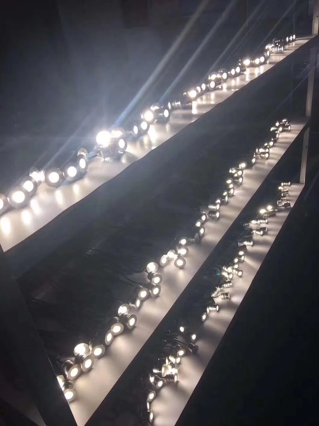LED ステップライト IP67 1W シルバー 95lm/W 歩道 道路 庭園 歩道 階段 歩道 3
