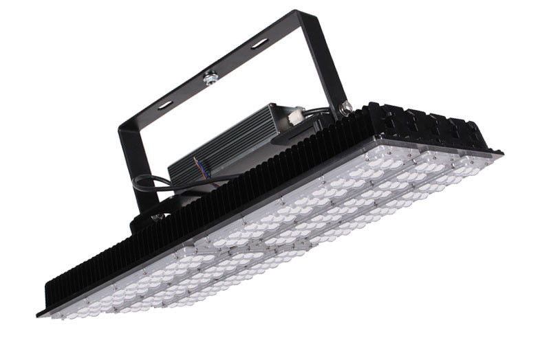 Industrial Buildings Flood Light 60° 60° * 135° Beam Angle Outside Flood Lights